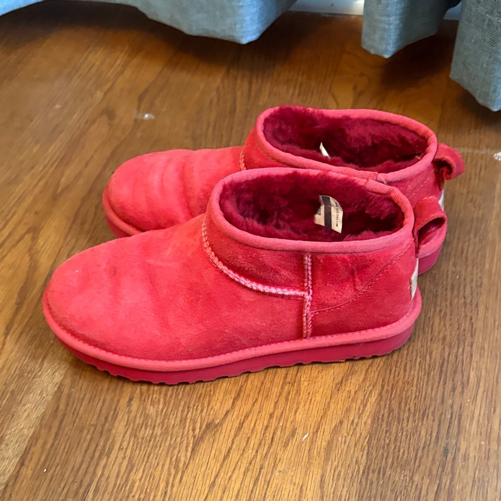 Red UGG Ankle Boots - Picture 3 of 6